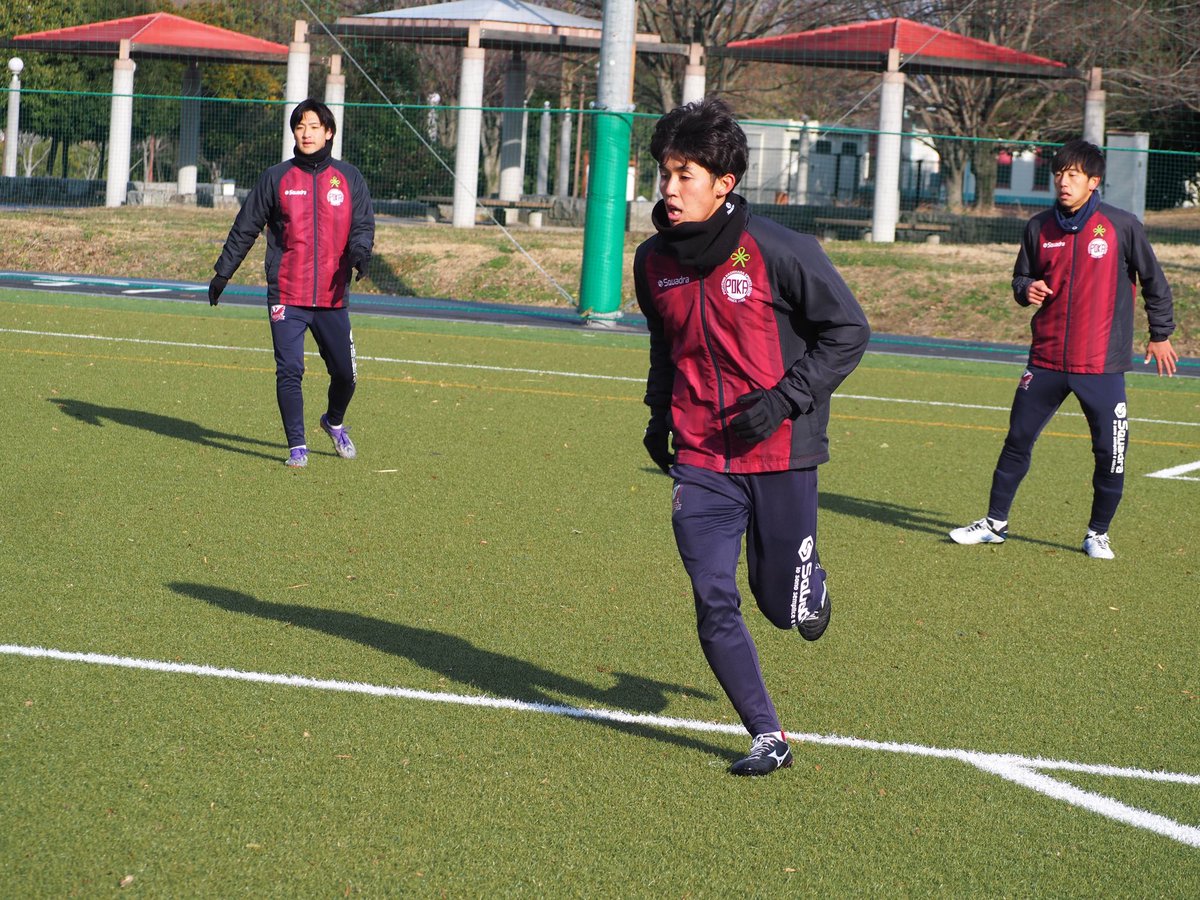 PORVENIRASUKA's tweet photo. トレーニングの様子📸

#飛鳥FC
#飛鳥フットボールクラブ
#ポルベニル https://t.co/a2YVzqoycH