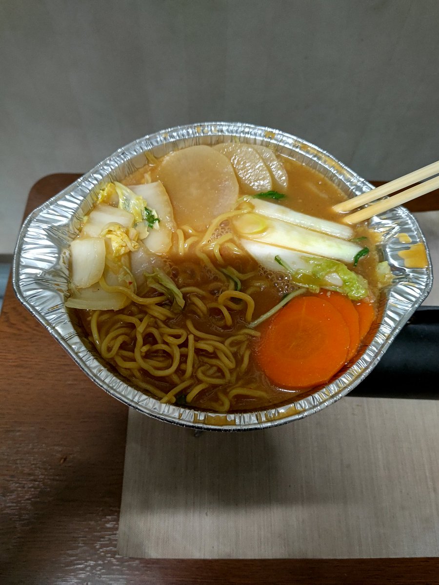 VAIOcamp's tweet photo. で。ラーメン https://t.co/syOJ4dkiGz