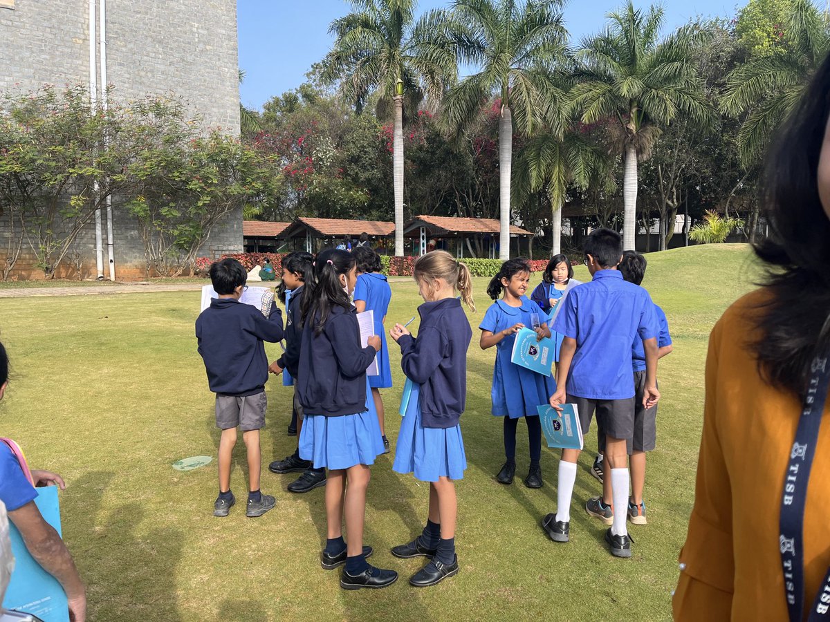 nandita27481808's tweet photo. Grade 3 collaborates to investigate into investigations around the world #visiblethinkingroutines #giveonegetone #fishbonediscussion #inquiry @TISBangalore https://t.co/yWYZG8cwHt