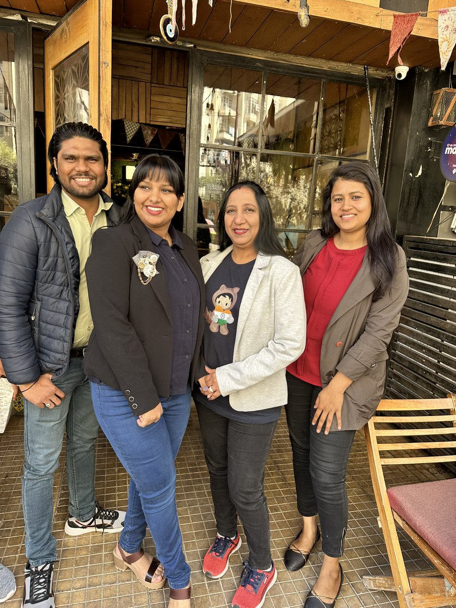 TrailblazerEsha's tweet image. Amazing kick-off to 2023 

First #SlackCommunity of the year and many more on the way

We all at #SlackGhaziabad took a step forward and geared ourself to the certification goals

Glipmse of the day @slack_community