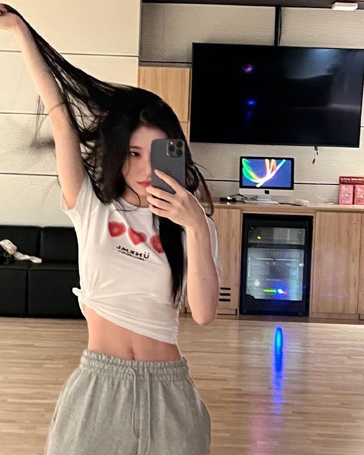 queenchaeryah's tweet photo. Hiiiiiii, i'm new chaeryeong

Será um prazer interagir com voces!!!! https://t.co/SzIlvic26N