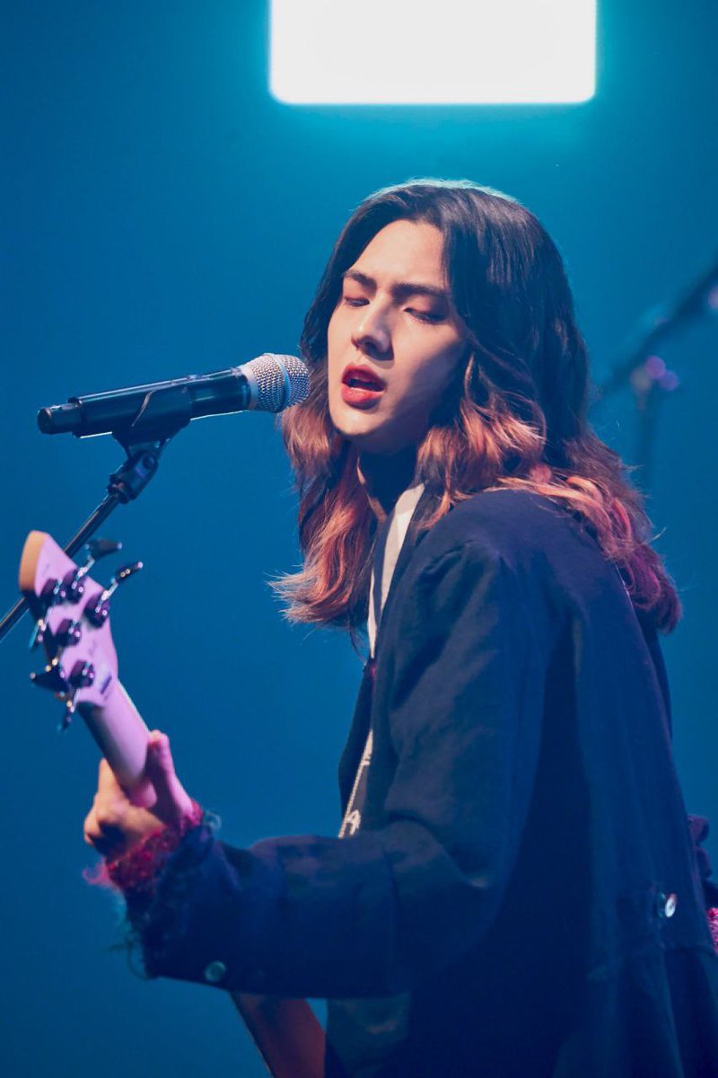 [ 📸 ] Xdinary Heroes Stage ♭ : Overture Jooyeon

Héroes y villanos
Todavía haciendo historias juntos 😈
Detrás de escena | RE:PLAY - DÍA 1🔁