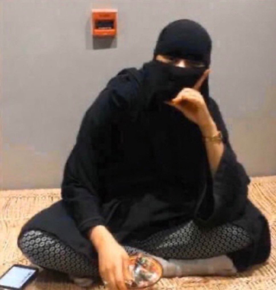 #اكره_النقاب

طيب وش نسوي لك يعني