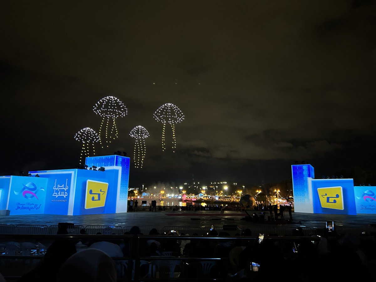 Emperipolesis tweet media