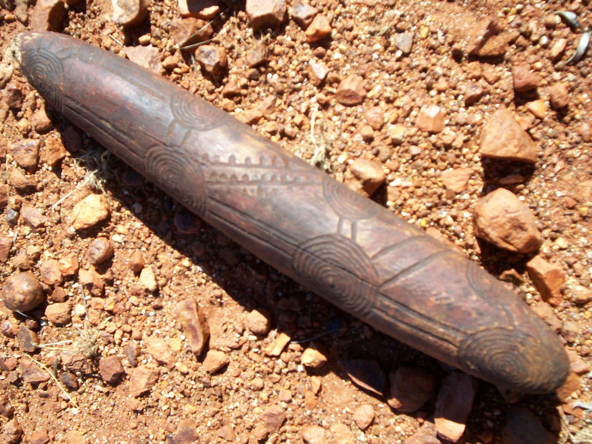 outbackyonder's tweet photo. A message stick, some rain making boards and a digging stick. From waterhole Gibson Desert. This from a few years back - probably still are there.
#gibsondesert #outbackyonder #messagestick https://t.co/bZr6Tb3VCJ