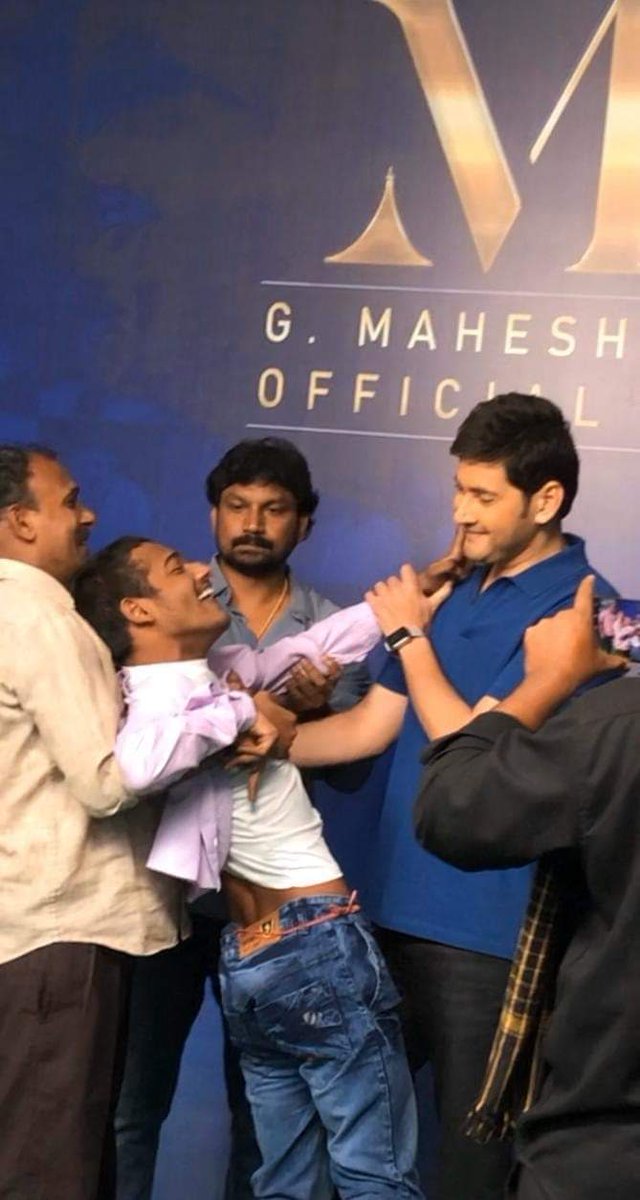 RavulapalemMBFc's tweet photo. @urstrulyMahesh Saaaami 🙏🏻
Best one ❤️
#NeverMessWithSSMBFans
#MaheshBabu𓃵
#SSMB28 https://t.co/tii825cZxr