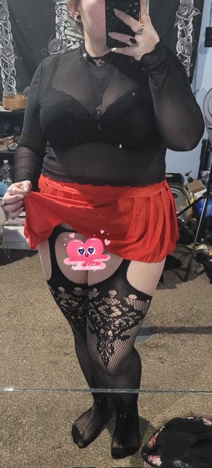 I love this out fit but would love it more it it was tore off my sexy body. Do I have any volunteers