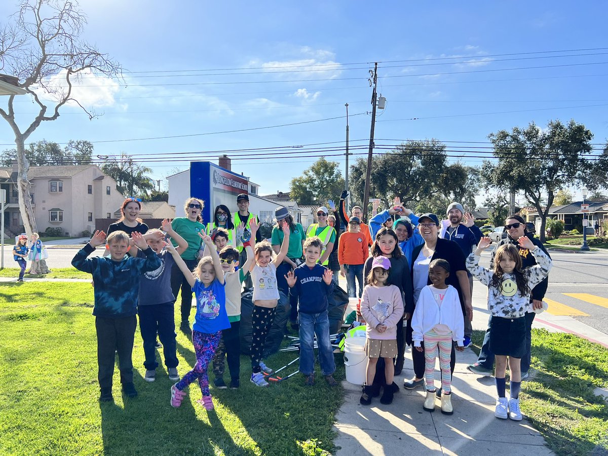 ASRayburn's tweet photo. Our Green Team has been busy! Neighborhood cleanup was this weekend! So happy to have my little helpers meet my students and help out! Amazing support from our #LongfellowLions #GreenTeam #dontlitter #cleanstreets #provepossible https://t.co/3mxBzlji1G