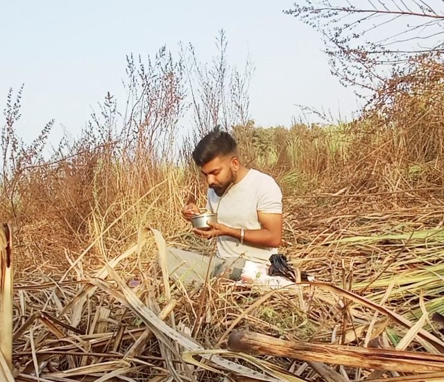DeepakPatel196's tweet photo. हम है तभी आप है
जय जवान जय किसान #farmer #kissan #sugar #khet #2023NewYear https://t.co/hzCXmd3KJj