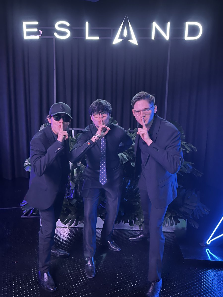 aldogeotv's tweet photo. El mctrio remasterizaro 🤫🤫 https://t.co/3sC0Bs4uAn