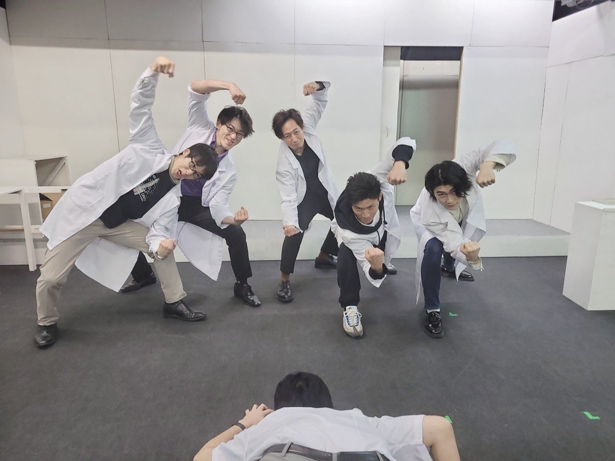 NishiyamaRyusei's tweet photo. 『＃ワタシの記憶』全公演が無事終了しました。一回延期となりこの舞台が出来るのかとても不安でしたが、何事もなく千秋楽を迎えることができました。矢代将平役としてこの作品に携わることができ、凄く幸せでした。

ご来場頂いた皆様誠に有難う御座いました。

アーカイブ配信是非見て下さい！ https://t.co/X1Kny3wfbr