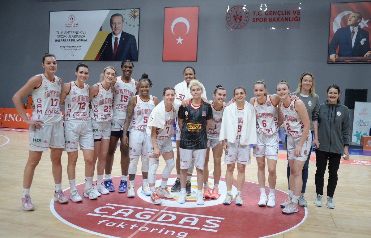 Günaydın #Galatasaray Ailesi