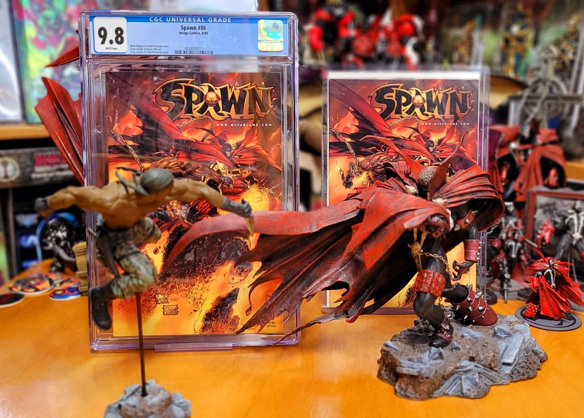 pogoman's tweet photo. Really enjoyed taking these pictures. I strongly recommend them to everyone! #Spawn #Spawner #SpawnHunterCollection #McfarlaneToys #cgc98 #Comics #actionfigure https://t.co/NDYkm2xzDp