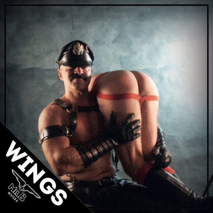 Yes Sir! 
Read the interview with one of our favorite Instagram kinksters!

“I’m the master, you are