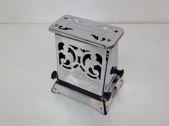 Kitchenconext's tweet image. Art Deco Electric Toaster MCM Mid Century Modern Kitchen Appliance tuppu.net/f0be4c03 #Etsy #kitchenconnection #RetroToaster