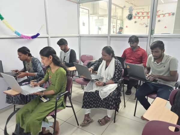 credosystemz's tweet image. “Learn the Angular framework to become empowered, productive and employable”
👉 Join us now to boost your career!!
✔️Learn From Industry Experts
✔️Industry-oriented syllabus
✔️100% Placement Assistance
📲 Enroll Now: +91 9600112302.
#angular #angularclasses #framework