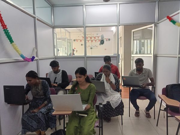 credosystemz's tweet image. “Learn the Angular framework to become empowered, productive and employable”
👉 Join us now to boost your career!!
✔️Learn From Industry Experts
✔️Industry-oriented syllabus
✔️100% Placement Assistance
📲 Enroll Now: +91 9600112302.
#angular #angularclasses #framework