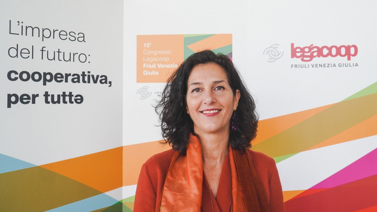 staff_M_Fedriga's tweet photo. Congratulazioni a Michela Vogrig, eletta Presidente #LegacoopFVG.
Succede a Livio Nanino ed è la 1ª donna a guidare l’associazione che raccoglie le più grandi cooperative della regione. La sua nomina è anche la 1ª proveniente dal mondo della collaborazione sociale.
Buon lavoro! https://t.co/oAz3ltQEBr