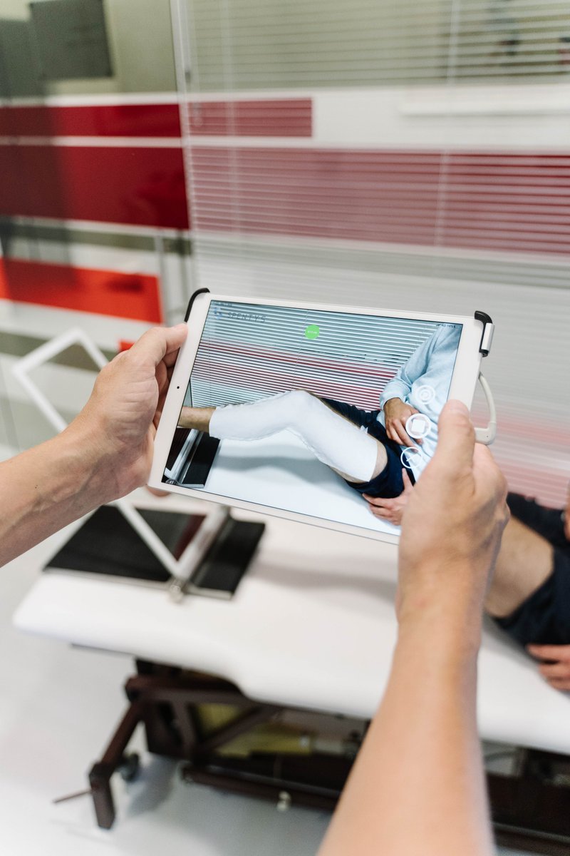 ⚕️Comparison of the teaching of digital competences between health science faculties in Andalusia and Catalonia

🎓Junto a Juan-José Boté-Vericad, <a href="/montsegorchsm/">Montse Gorchs,PhD</a> de <a href="/UniBarcelona/">Universitat de Barcelona</a> y <a href="/karenllorente/">Karen Llorente</a> del <a href="/gid_us/">GID. Grupo de Investigación Didáctica</a> 

📙Educación Médica <a href="/ElsevierConnect/">Elsevier</a> 

🔗doi.org/10.1016/j.edum…