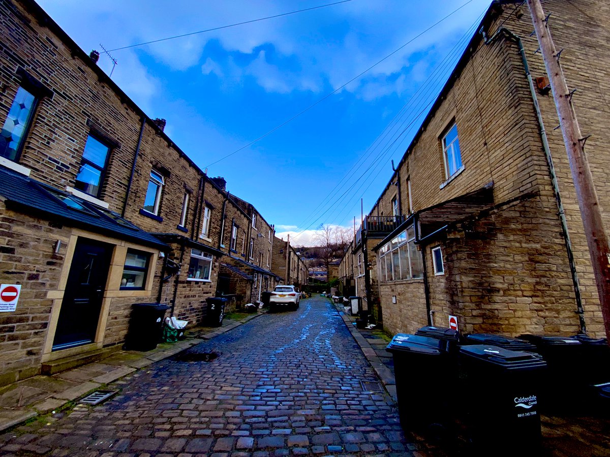 Julian Paszkiewicz (@j_paszkiewicz) on Twitter photo This Hebden Bridge alley is the UK’s most famous backstreet right now. 6 million have seen it. I went to where Happy Valley was filmed to find out what the show is doing for the high streets of the beautiful Calder Valley. Catch it on
<a href="/BBCRadio4/">BBC Radio 4</a> at 12:25 bbc.co.uk/programmes/m00… This Hebden Bridge alley is the UK’s most famous backstreet right now. 6 million have seen it. I went to where Happy Valley was filmed to find out what the show is doing for the high streets of the beautiful Calder Valley. Catch it on
<a href="/BBCRadio4/">BBC Radio 4</a> at 12:25 bbc.co.uk/programmes/m00…