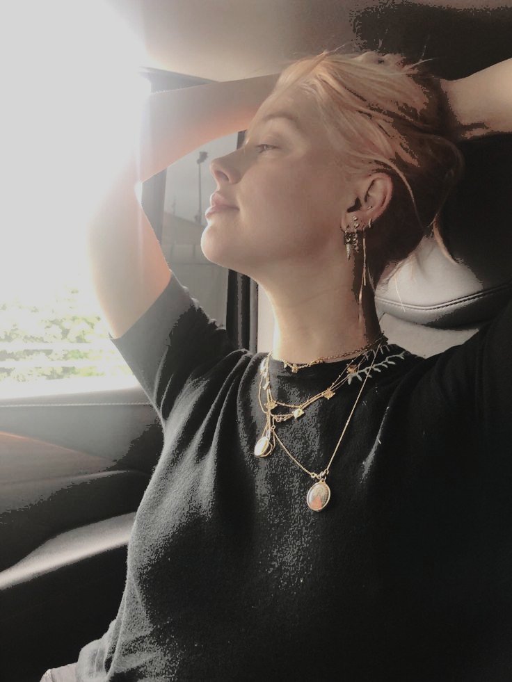 ᅟᅟᅟᅟ 𝘁𝖍𝗲 𝘀𝗼𝗻𝗴 𝑜𝑓 𝖆chil𝗹͟𝗲͟𝘀. ᭡ (@bitchwldow) on Twitter photo 