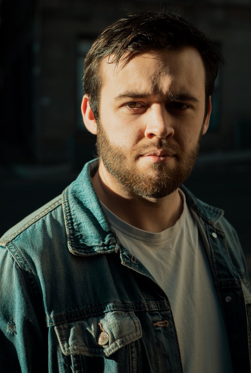 seanbmonteith's tweet photo. James John Smith - Glasgow - 26/01/23

#glasgow #actor #glasgowshoot #streetphotography #sunset #street #headshots #scotland #actorphotoshoot #photoshoot #jamessmith #jamessmithactor #goldenhour https://t.co/sdLA3jrpsJ