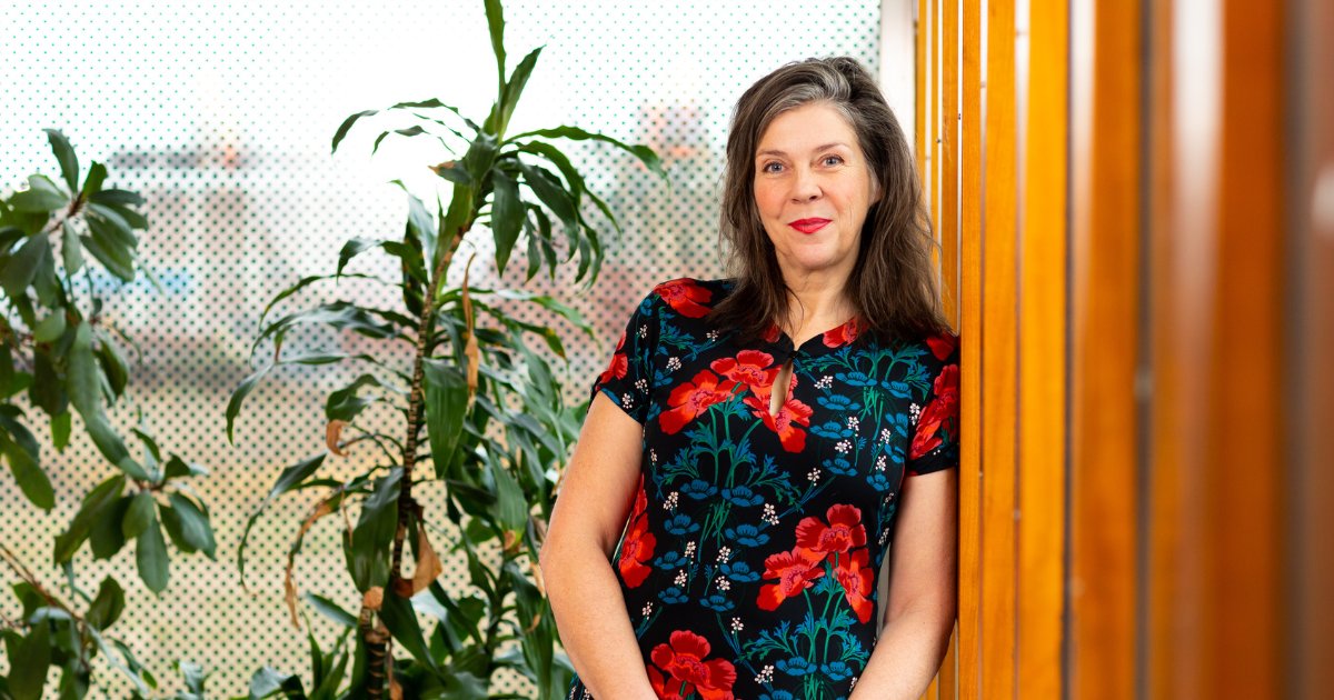 ‘Ik heb 1% kans dat de kanker niet terugkomt.’ Marianne Bissegger kreeg 5 jaar geleden de diagnose dikke darmkanker stadium 4. 'Ik laat me niet leiden door angst, ik weet hoe belangrijk hoop is voor je genezingsproces.'
Lees nu het interview met Marianne: ap.lc/O6K5r