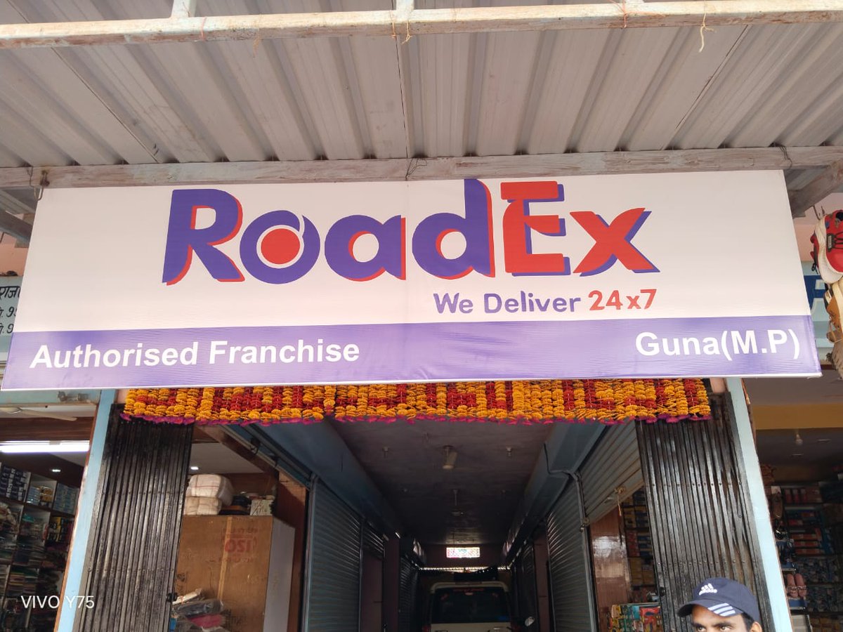 RoadexLogistics's tweet photo. Become A Outlet Franchise in your city only 2Lakh
RoadEx is India's largest Courier Delivery, Cargo Delivery , Packet Delivery  Parcel Delivery, Food Delivery, Online Delivery, ecommerce Parcel Delivery @50 Per Delivery #delivery #deliveryservice #delivery #deliveryfranchise https://t.co/gA4cTHtqaC
