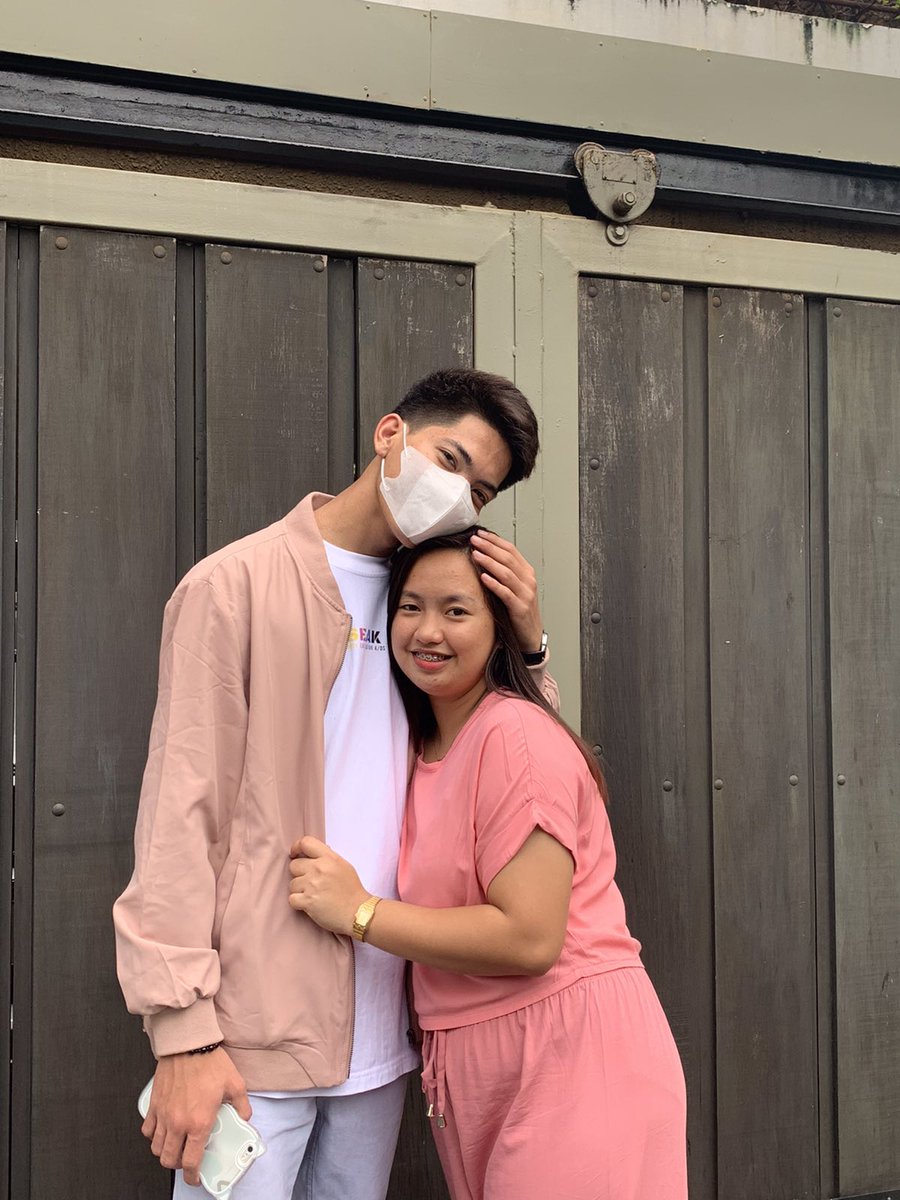 zaclopena's tweet photo. you’re my favorite person and you’ll always be 🫶🏻 https://t.co/cbP24rxaxb