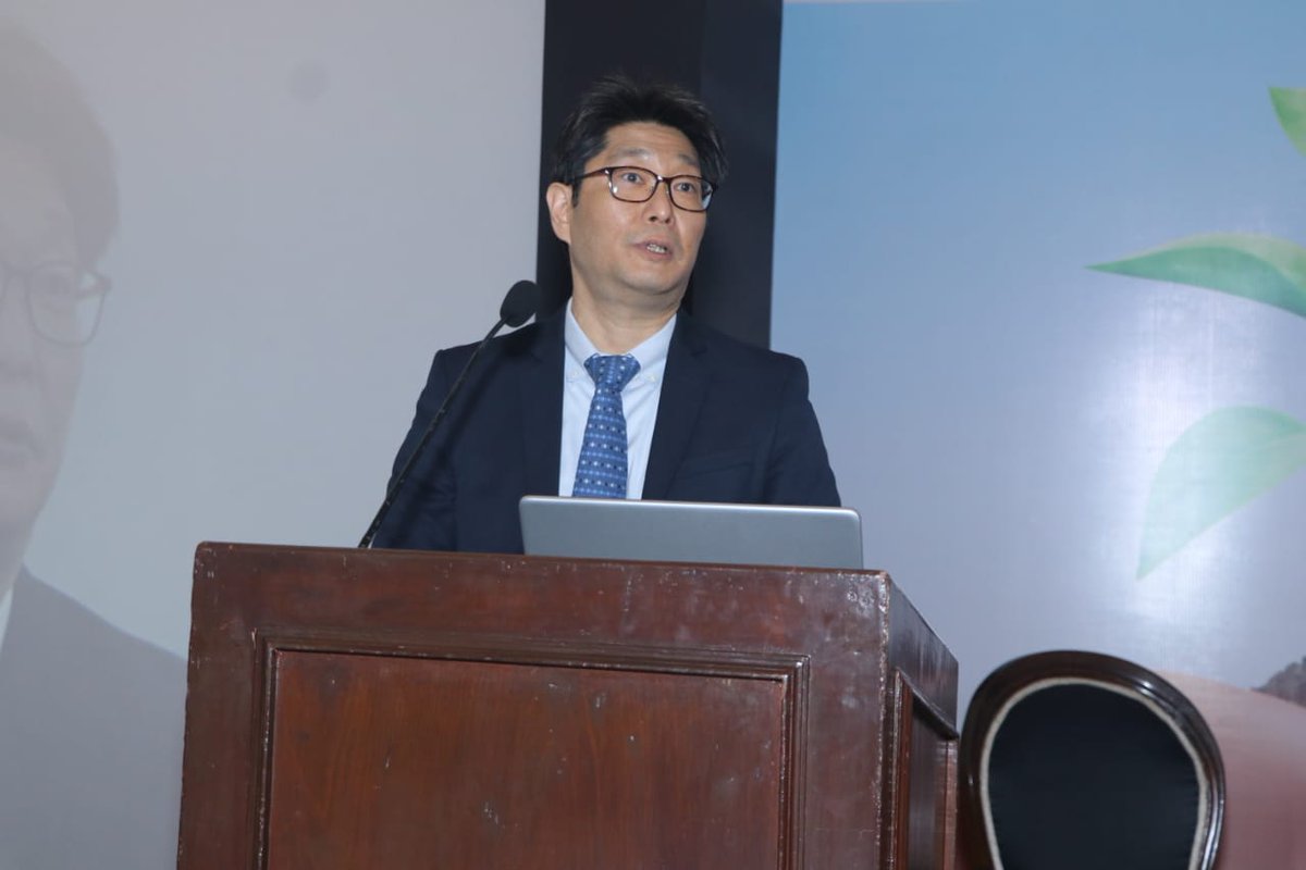 AgriGoI's tweet photo. Mr. Takeo Konishi, Country Director, @ADB_INRM Resident Mission expressed about the Unique Opportunities for Horticulture and Marketing by the expansion of fruit production and markets into New geographical areas in India.
#agrigoi #CleanPlantProgramme #agritech #horticulture https://t.co/HAN7pYSk4b