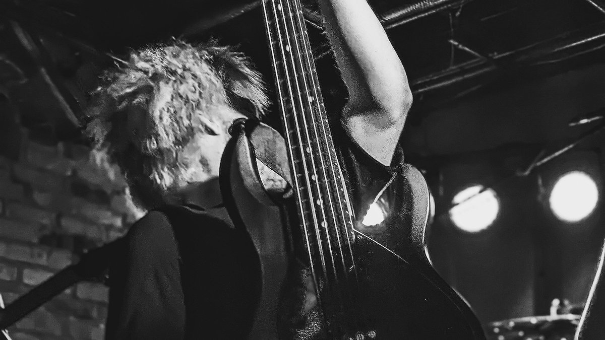 🦊Daeve Shutterfoxxi tweet media