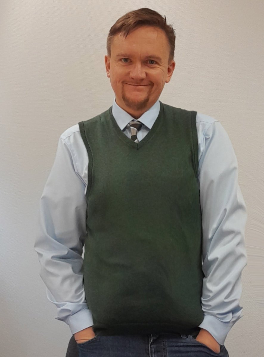 Heute 16 Uhr <a href="/RTL_com/">RTL</a> 
"UIlrich Wetzel" - Das #Strafgericht
mit mir. #TV #Fernsehen #RTL
#Schauspieler #Actor #Gerichtsshow
#ScriptedReality