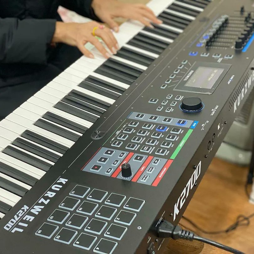 irukka_musicals's tweet photo. πΉ#kurzweil k2700 πΉ with the difference π₯π₯πͺ π―
@kurzweilmusic
@irukka_musicals
Hurry now to irukka online!
πΆ LINK IN BIO πΆ
We Deliver Nationwide!!!π―
#kurzweil #k2700 #workstations #keyboard #composer #synthstudio #musician #keyboardist #synthesizers #irkka #synthwave https://t.co/bcRqfUtjZG