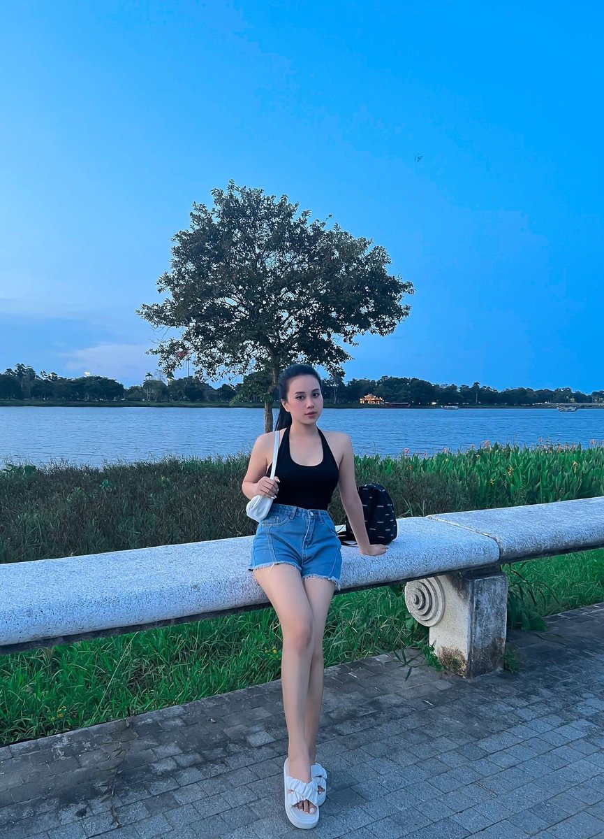 QQ66018136's tweet photo. @TranTran2345678 chúng ta có thể là bạn không
zalo
0705374286 https://t.co/PmiHhbXzCH