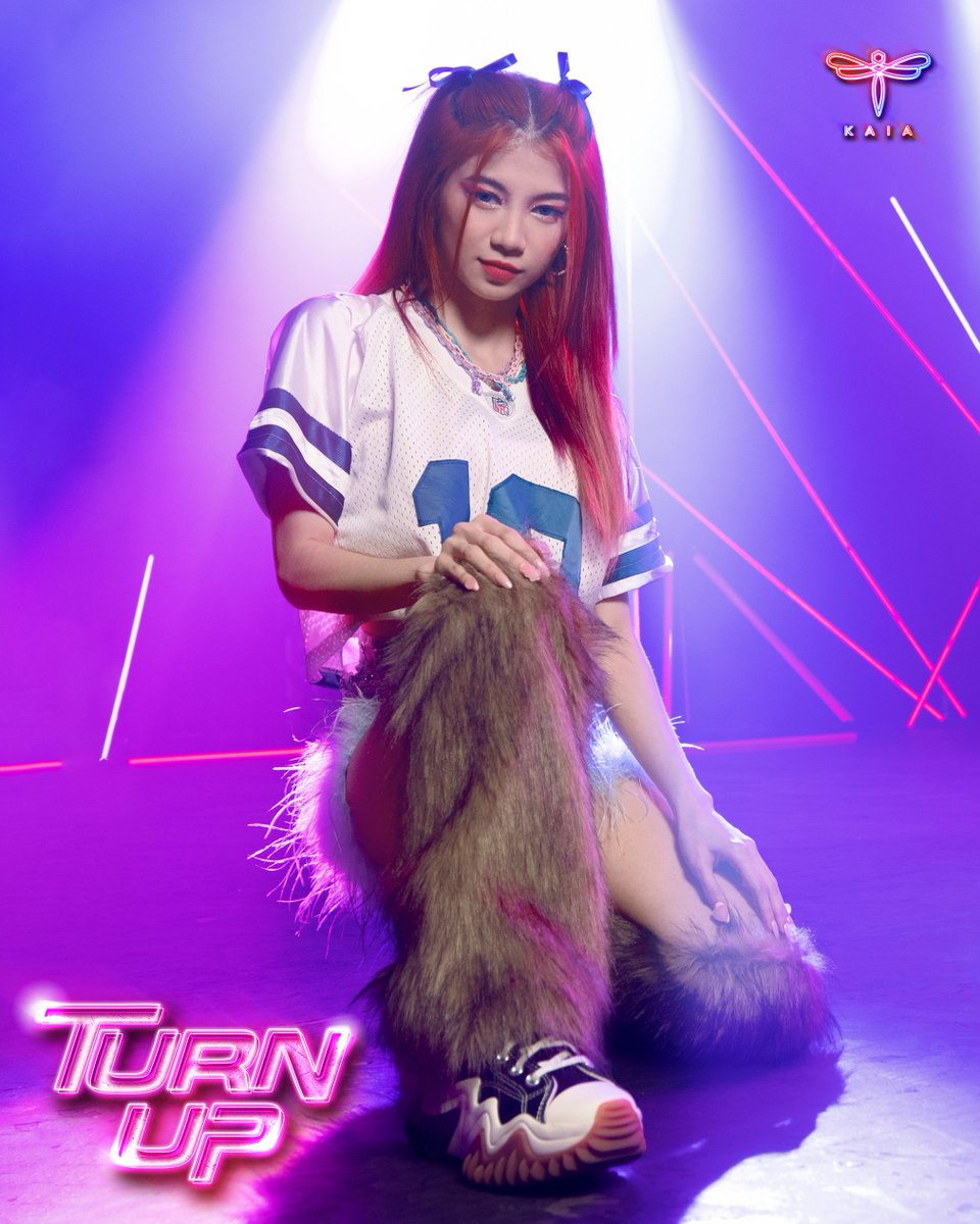 KAIAOfficialPH's tweet photo. [TURN UP]

KAIA 'TURN UP' Concept Photos
Charlotte
🍊

Stream TURN UP  here
📌 https://t.co/V5OALfzN3F 
📌 https://t.co/ONMBcMunrs   

KAIA CHARLOTTE TURN UP
#KAIA #TURNUPbyKAIA #KAIA_CHARLOTTE https://t.co/GNhagYC8vr