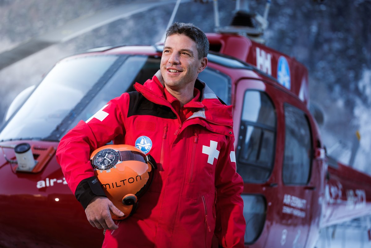 Ab dem neuen Jahr wird Daniel Aufdenblatten aus Zermatt neuer CEO der Air Zermatt. Der heute 47-jährige Aufdenblatten ist einer der bestqualifizierten und erfahrensten Rettungspiloten der Schweiz.
bit.ly/3Jof1Ji
