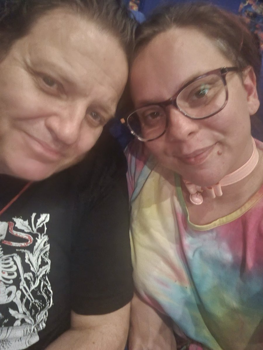 poets_delight's tweet photo. Movie date night with this spunk 😻 https://t.co/77s7O2DYj6