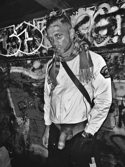Well fancy a suck this morning! Im down the canal cottaging corner you slags! ??? #scally #outdoor #MANCHESTER