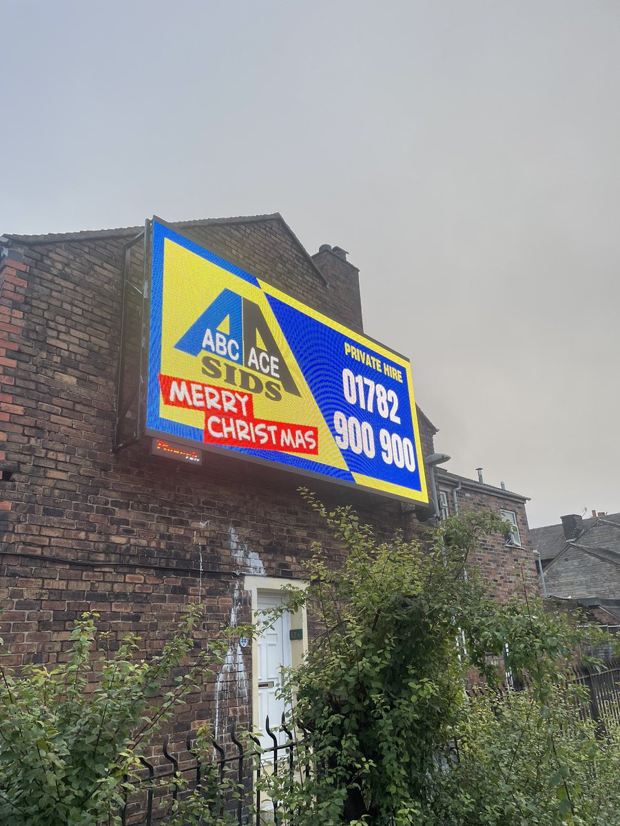 TAXI!! 🚖

Proud to be helping another local company reach local people! ABC ACE SIDS taxis advertising across both screens to get exposure across Stoke and Newcastle. 
#dooh #StokeOnTrent #Advertising #taxi