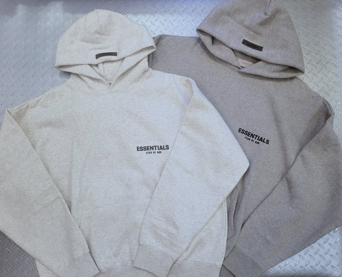 BEEHIGHSHOP's tweet photo. ☆最終処分セール好評開催中☆
まだまだ大活躍の冬物が最終処分プライスに！
エッセンシャルズのフーディーが30%OFF になりました！
春まで大活躍するパーカーですよ。
ぜひ店頭でチェックして下さいね♪

#essentials#fogessetials#エッセン#愛知県 #岡崎市 #ビーズハイ #beeshigh https://t.co/9VxadjX9Ar