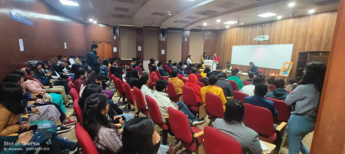 AskAmullaya's tweet photo. Glimpses of Delhi Media Student Meet at KMC, University of Delhi.
@anantvijay ji https://t.co/bBySfYtaH1