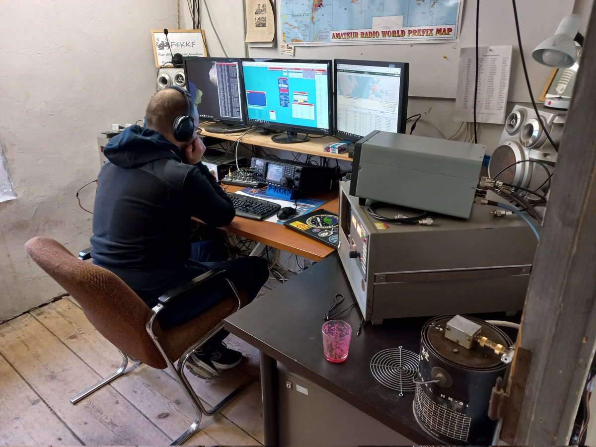 MrNutz / F4HJA tweet media