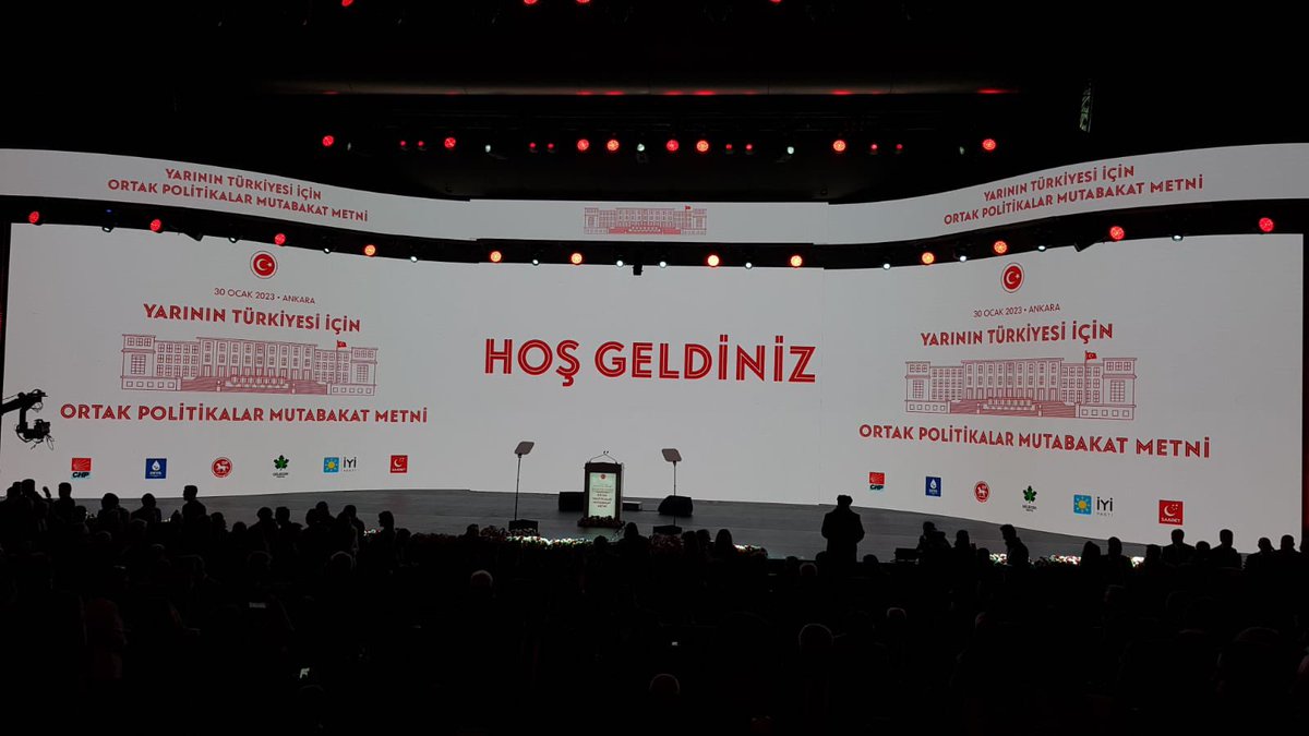 BÜYÜK GÜN
Yeniden 
Kuralların ve kurumların olduğu
Adalet ve hukukun olduğu 
Katılımcılık ve çoğulculuğun olduğu
Temel hak ve hürriyetlerin olduğu
İş, aş ve refahın olduğu bir TÜRKİYE için hep birlikte elele omuz omuza #YarınınTürkiyesi’ne…
<a href="/devapartisi/">DEVA Partisi</a> <a href="/alibabacan/">Ali Babacan</a>