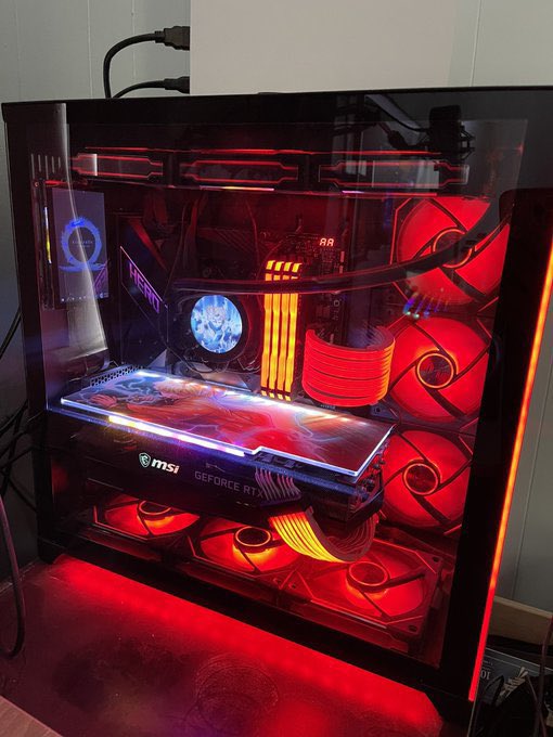 I'm giving away a 10.000€ GAMING PC to 1 lucky winner

- Follow @JBConcours_ 🔔

❤️+♻️+ Comment