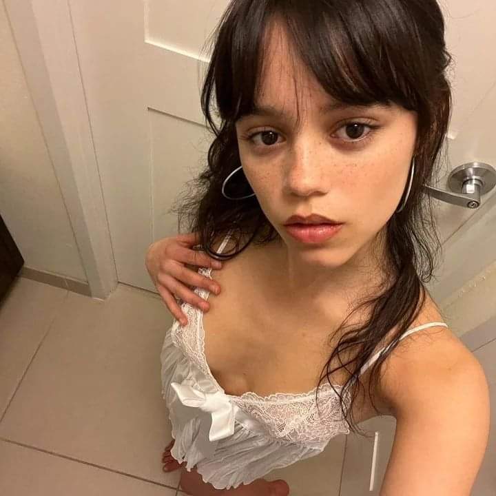 MaMo60249882's tweet photo. #NouvellePhotoDeProfil https://t.co/7nRRw04Huu