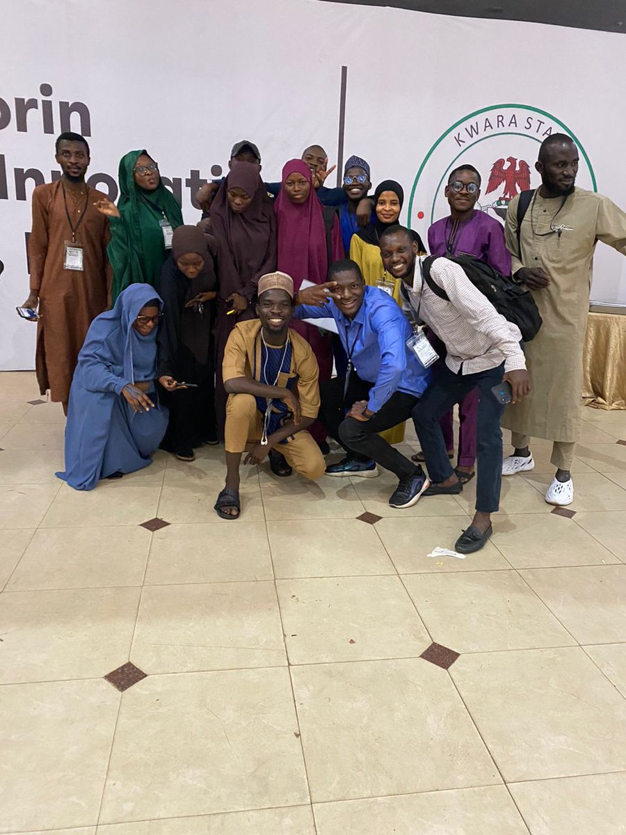 hemsleek's tweet photo. They say all work and no play make phalanx team and the whole hackathon team players dull😄😄.well its already Monday, we move, Have a Productive Week✌  #EGovHackathon #TeamPhalanx #Codevillagers @IlorinHub  @codevillageL https://t.co/UYWbFND3pG