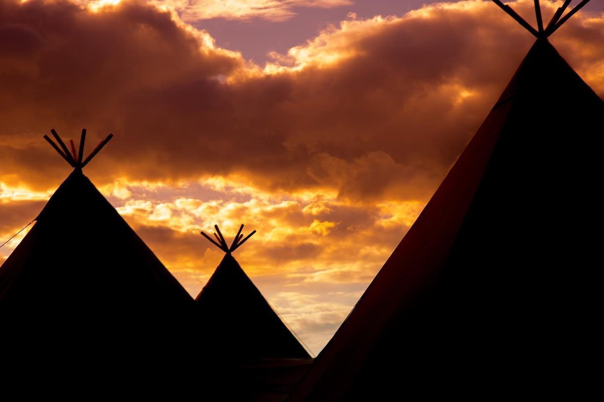 Come and see our beautiful tipis on Sunday 18th June, from 2 pm till 6pm.
Please let us know if you’re attending by registering here: eventbrite.co.uk/e/elms-meadow-… 

#tipiwedding #rusticwedding #2023wedding #northamptonshirewedding #bohowedding #elmsmeadow #gettinghitchedsoon