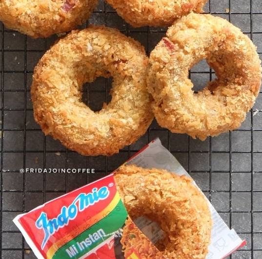 sxxkth's tweet photo. RESEP MAKAN INDOMIE YANG GA NGEBOSENIN

a thread••• https://t.co/M8ClYEV9Wr