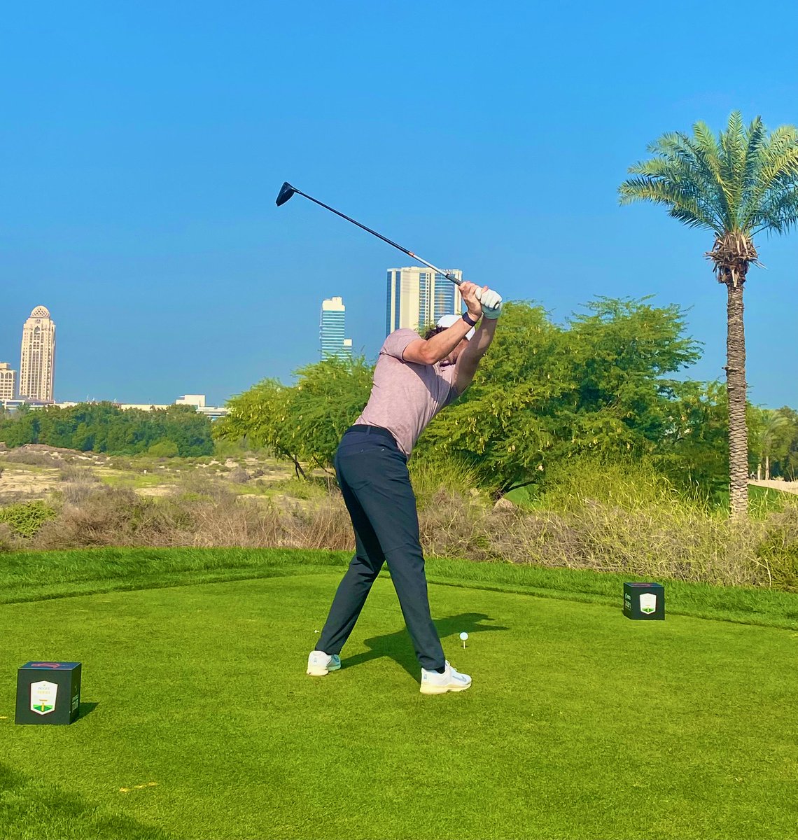 PinkTaxiRunner's tweet photo. I am a @Thomas_Pieters trooper! Love his game and his consistency #goThomas https://t.co/2YferL2FR6