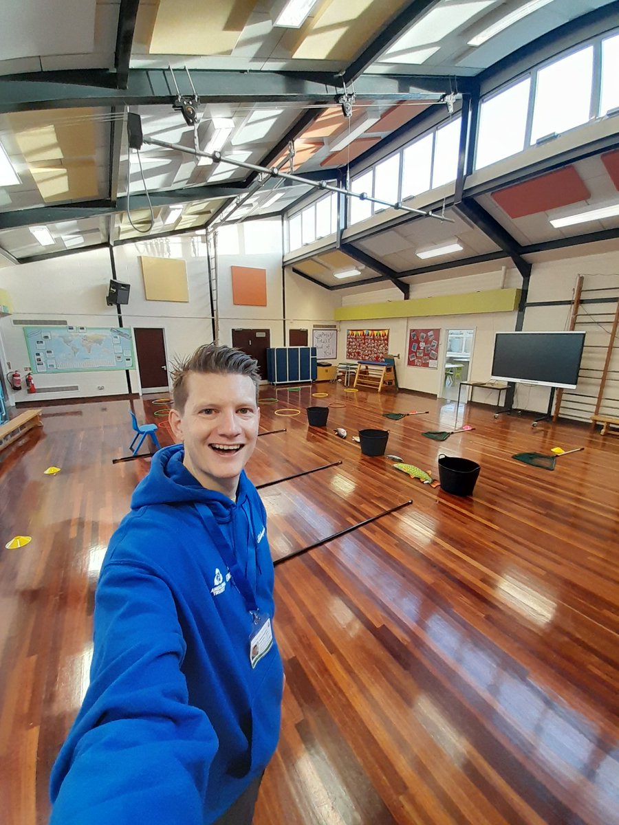 Neil is all set up at @ForestViewSch in the Forest of Dean today to deliver #ReelEducation @GetIntoFishing @AnglingTrust #schools #primaryschools #fishing